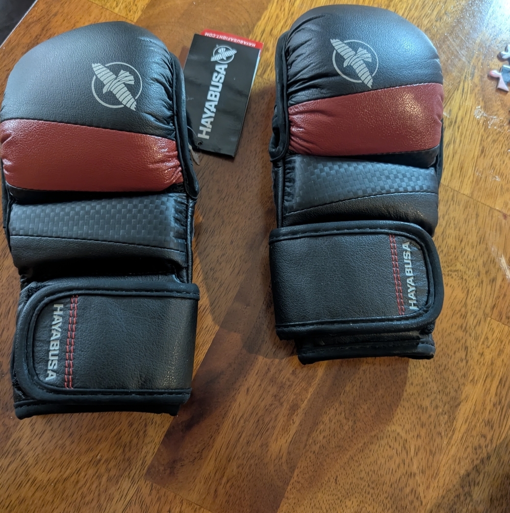 Hayabusa Hybrid T3 Martial Arts Gloves - NEW - Men or Women